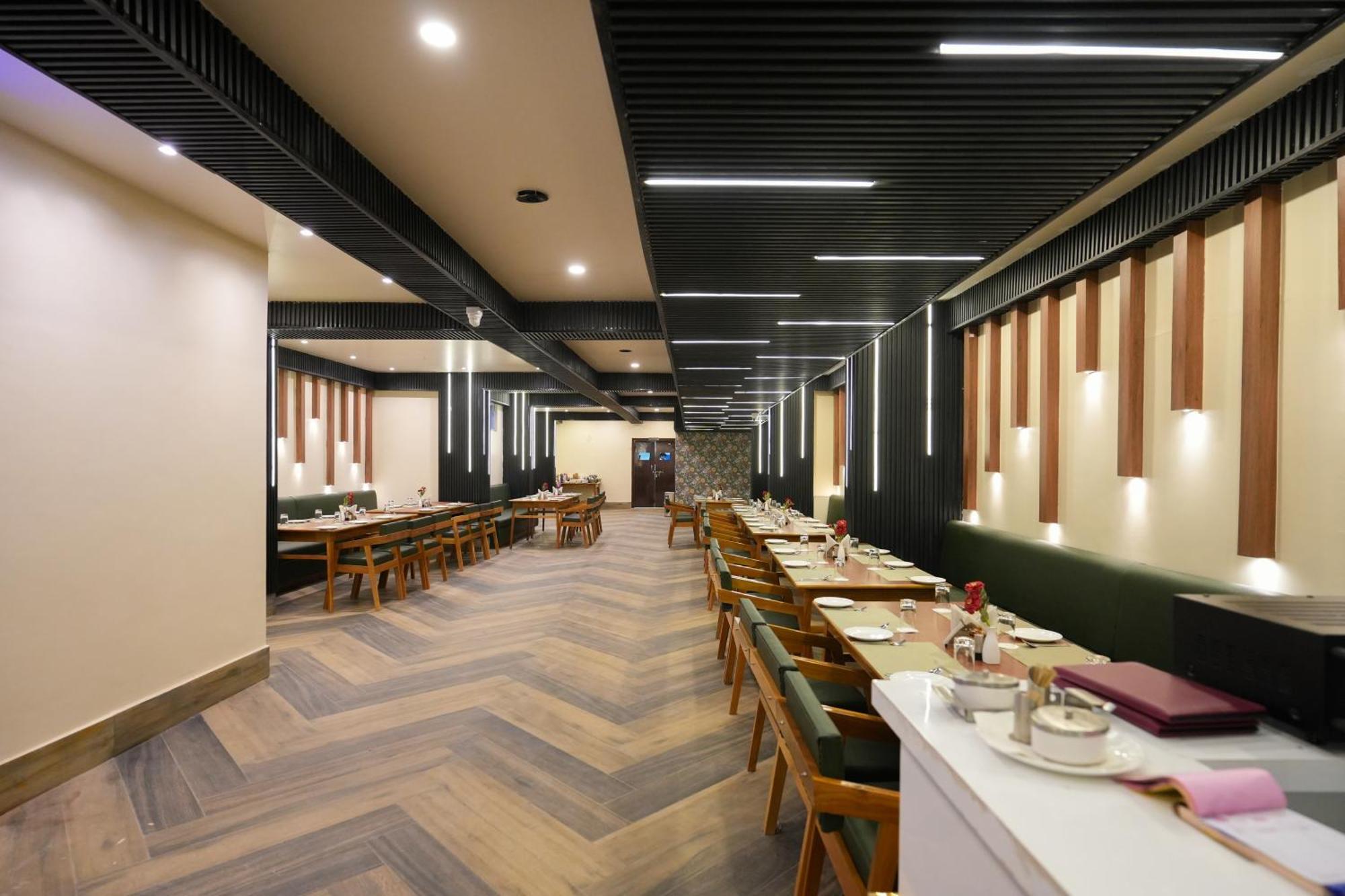 Hotel Pavitra Purnia Exterior foto